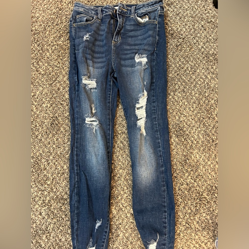 Size 5 Cello Ripped High Waisted Jeans